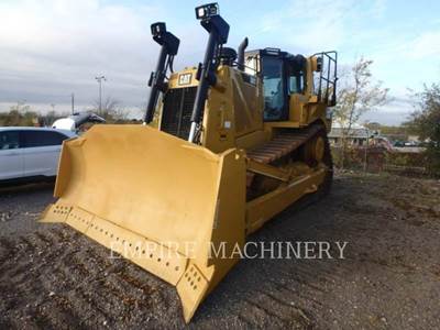 Caterpillar D8T Dozer
