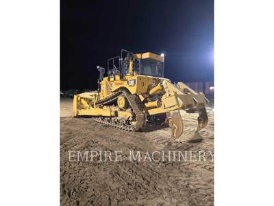 Caterpillar D8T Dozer