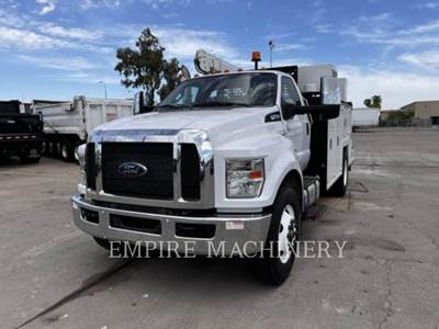 New Holland SERVICETRK Engine