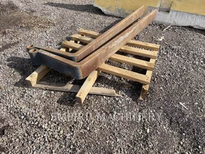 Caterpillar TH-72"TINE Fork