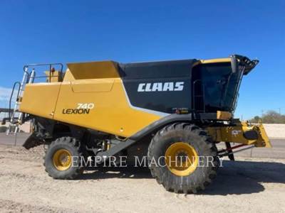 Claas Lexion 740