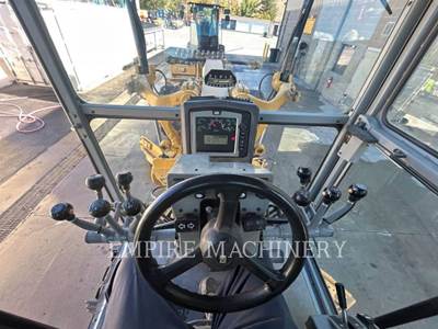 Caterpillar 140 Motor Grader