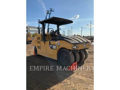 Caterpillar CW34 Pneumatic Tired Roller
