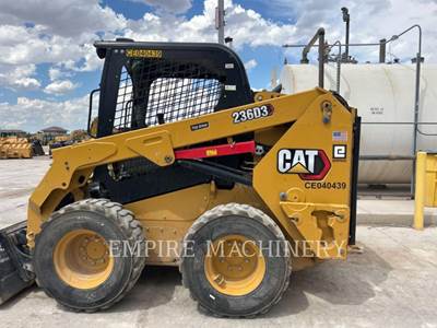 Caterpillar 236D3 Skid Steer