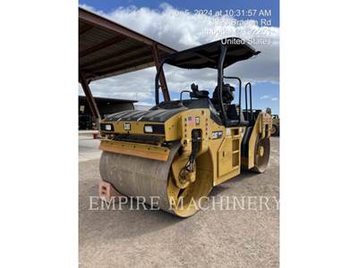 Caterpillar CB10 Smooth Drum Roller Compactor