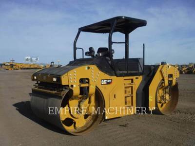 Caterpillar CB13 Tandem Vibratory Roller