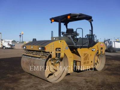 Caterpillar CB13 Tandem Vibratory Roller