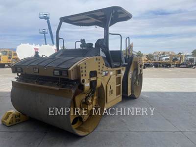 Caterpillar CB15 5A Smooth Drum Roller Compactor