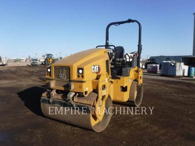 Caterpillar CB4.4 Smooth Drum Roller Compactor