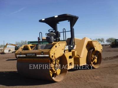 Caterpillar CB64 Smooth Drum Roller Compactor