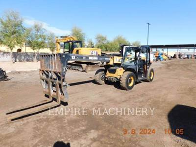 Caterpillar TH255C Telehandler
