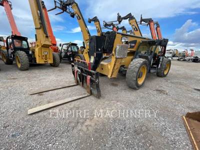 Caterpillar TL1055D Telehandler