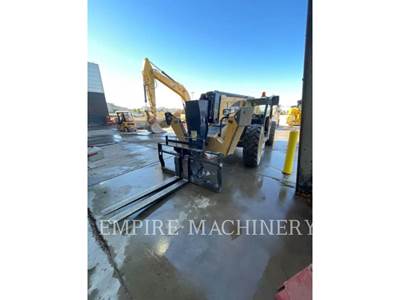 Caterpillar TL1055D Telehandler