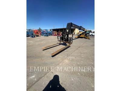 Caterpillar TL943D Telehandler