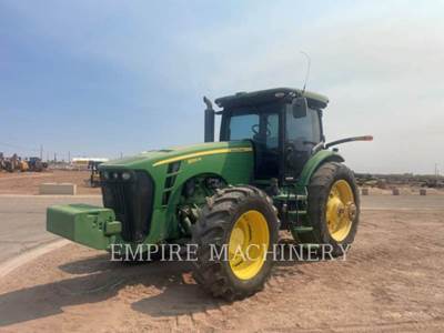 John Deere 8320R Tractor