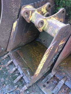 Balderson Backhoe Bucket for Caterpillar B416-430 Loader Backhoe