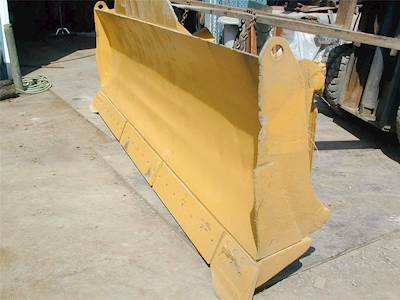 Caterpillar Straight Blade (S-Blade)