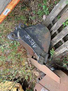 Caterpillar 16" BUCKET FOR 302MINI EXCAVATOR