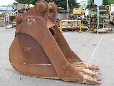 Caterpillar 36" Ditching Bucket