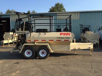 FINN T120 Hydroseeder / Straw Blower