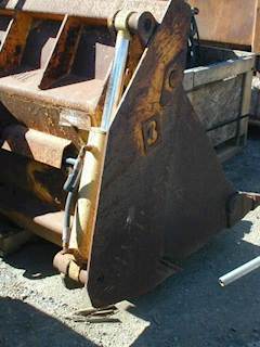 Caterpillar Multi-Purpose Bucket