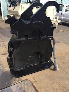 Caterpillar CVP75 Plate Compactor Attachment