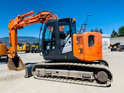 2015 Hitachi ZX135USOS-5B Excavator For Sale, 3,090 Hours