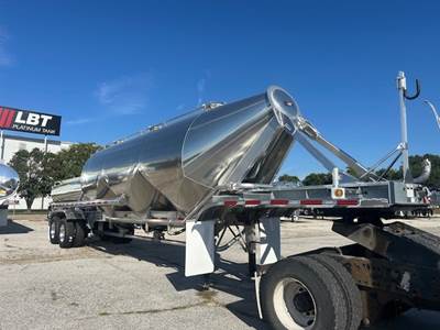 2026 LBT 1000 CU FT 3 Hopper Dry Bulk / Pneumatic Tank Trailer