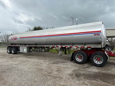 2011 Heil 9500 Gallon 4 Compartment DOT 406 Fuel Tanker Trailer