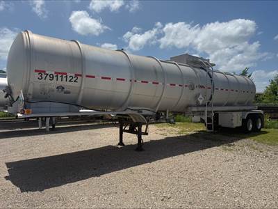 2000 Polar 9500 Gallon 1 Compartment Fuel Tanker Trailer