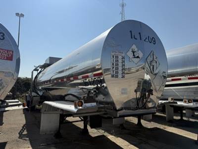 1995 Polar 6500 Gallon Center Discharge SS Insulated Non Code Tank Trailer