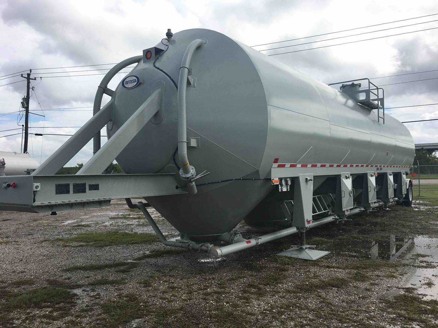 2022 Retesa 4100 CU FT STORAGE PIG / GUPPY Storage Pig Trailer For Sale Texas