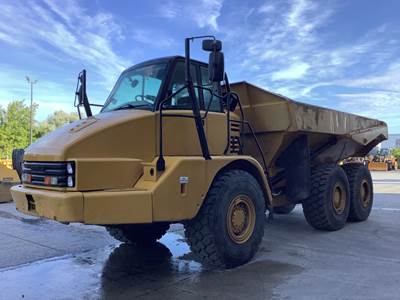 Caterpillar 730 Articulated Truck
