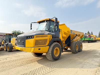 John Deere 310E Articulated Truck