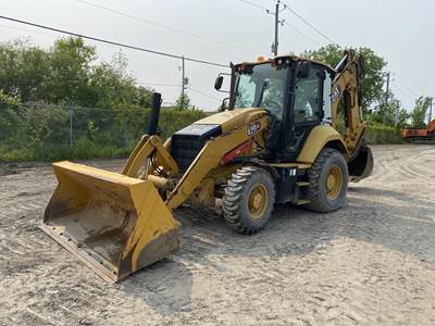 Caterpillar 420 XE Backhoe