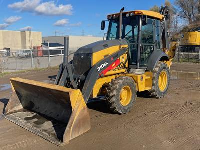 John Deere 310SL Backhoe