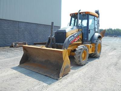 John Deere 310SL Backhoe