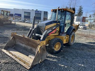 John Deere 310SL Backhoe