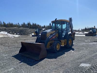 John Deere 310SL Backhoe