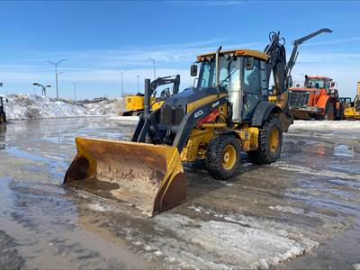 John Deere 410L Backhoe