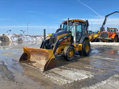 John Deere 410L Backhoe