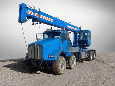 Kenworth T800 Crane Truck