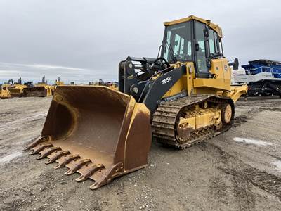 John Deere 755K Crawler Loader