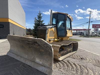 John Deere 650J Dozer