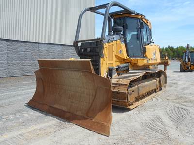 John Deere 750K Dozer