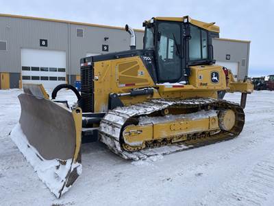 John Deere 750L Dozer