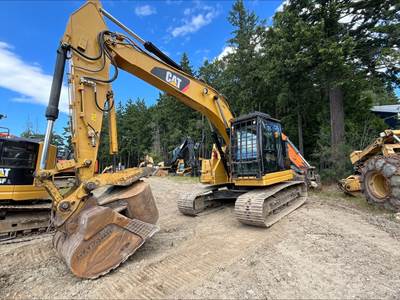 Caterpillar 325FL Excavator