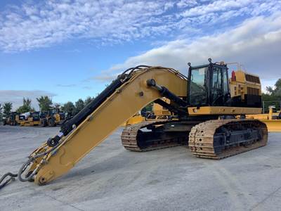 Caterpillar 374DL Excavator