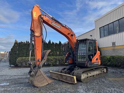 Doosan DX140LCR Excavator