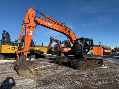 Hitachi ZX210LC5 Excavator